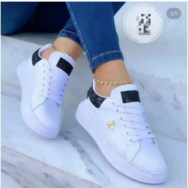 2024 Autumn Shoes Waterproof White Sneakers for Women Korean Version Lace Up Casual Flat Sport Shoes Ladies Vulcanized Shoes