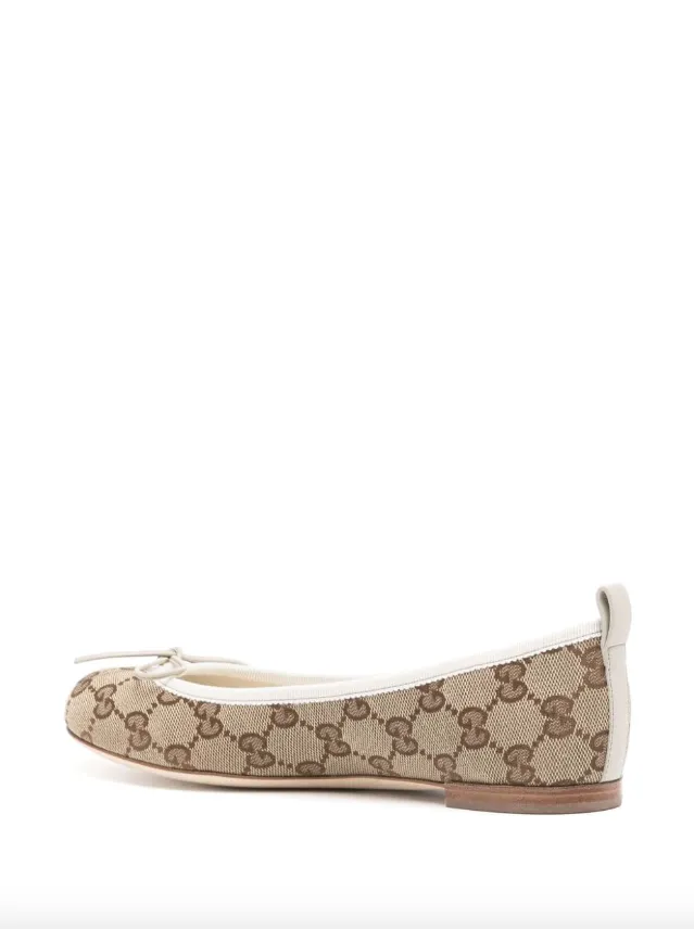 Gucci Beige & ebony canvas original GG ballerina